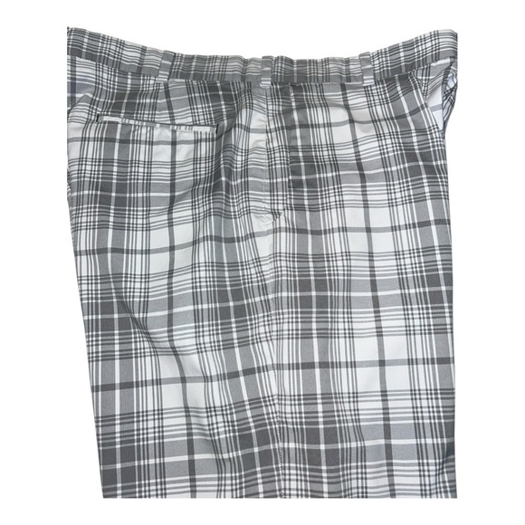 Men’s Nike Golf Grey White Plaid Stripes Golf Shorts Size Medium Waist 38 - Picture 8 of 14
